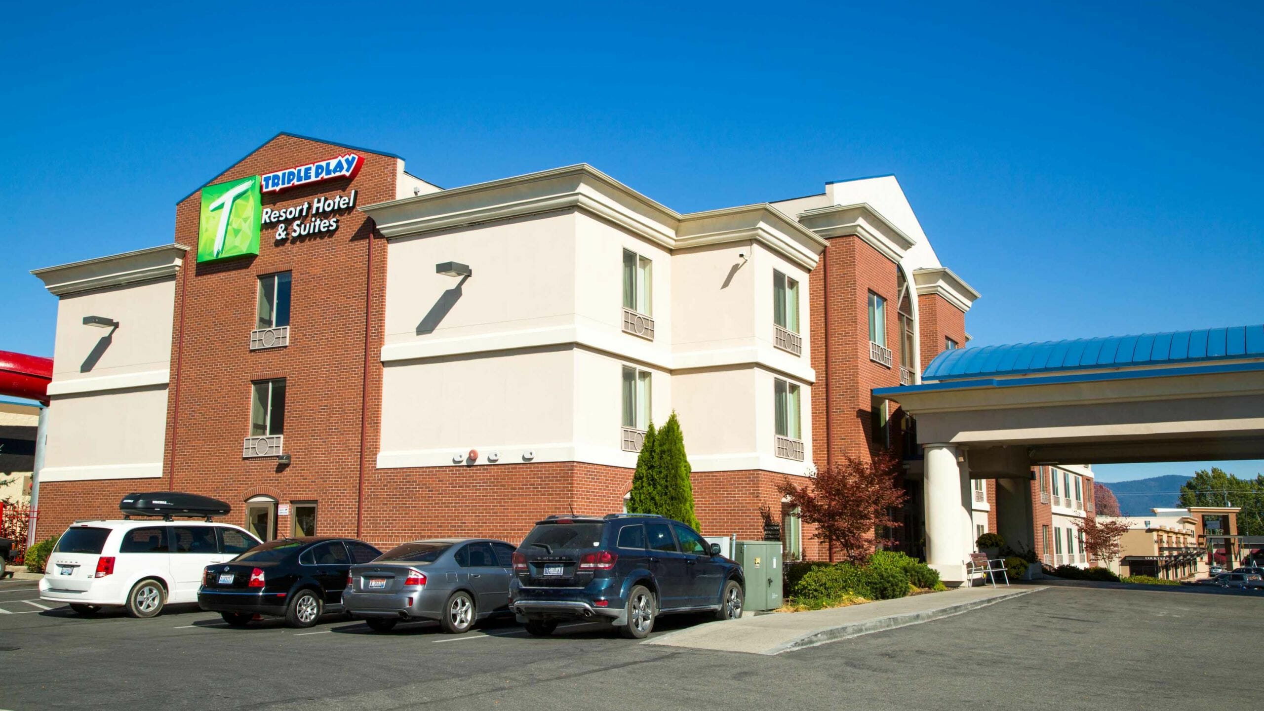 Triple Play Resort Hotel exterior view